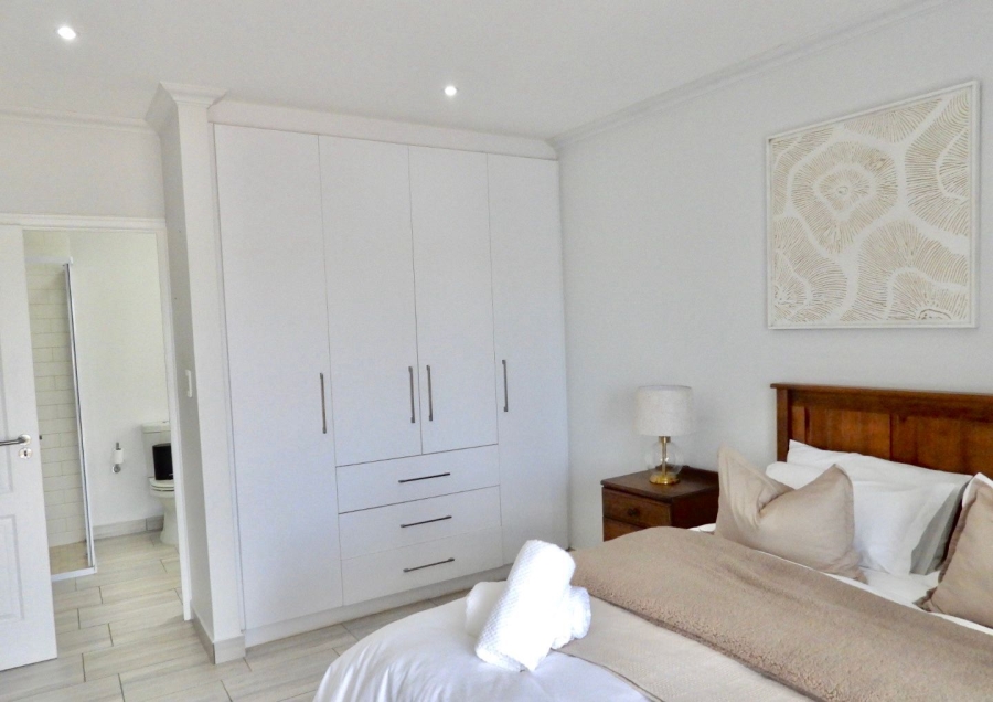 To Let 3 Bedroom Property for Rent in Aston Bay Eastern Cape